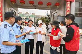 公牛队记：尼克斯、热火和76人都从未对拉文有过兴趣